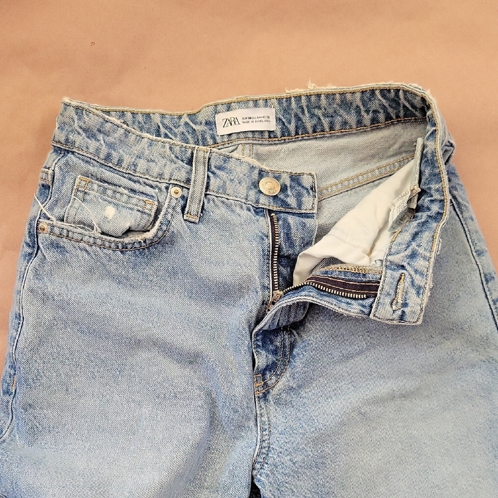 Zara Light Blue Ripped Straight-Leg Jeans - Picture 10 of 10